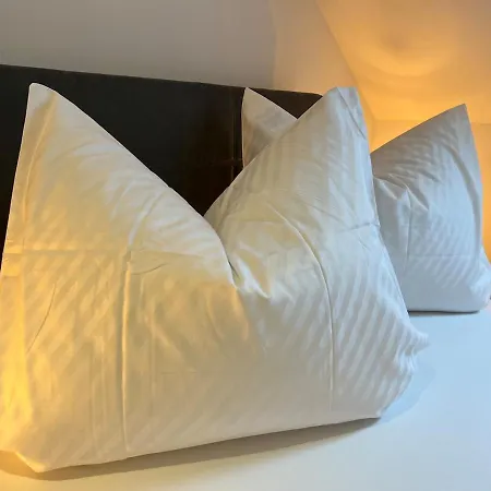 Apartment 2 *